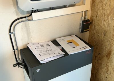 Solcelleanlæg med batteribank